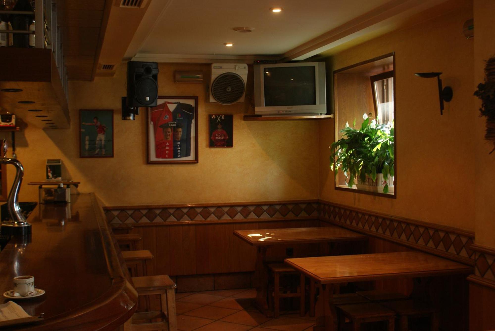 Hostal Musunzar Leitza  Ngoại thất bức ảnh